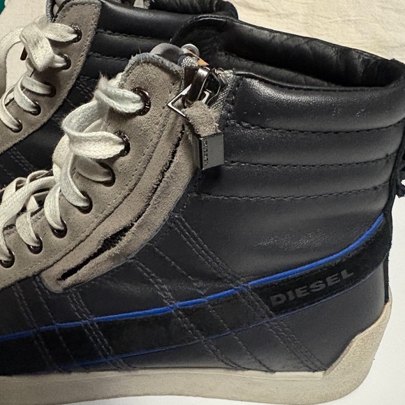 Diesel D-Velows Zipper High-Top Sneakers - Picture 2 of 14